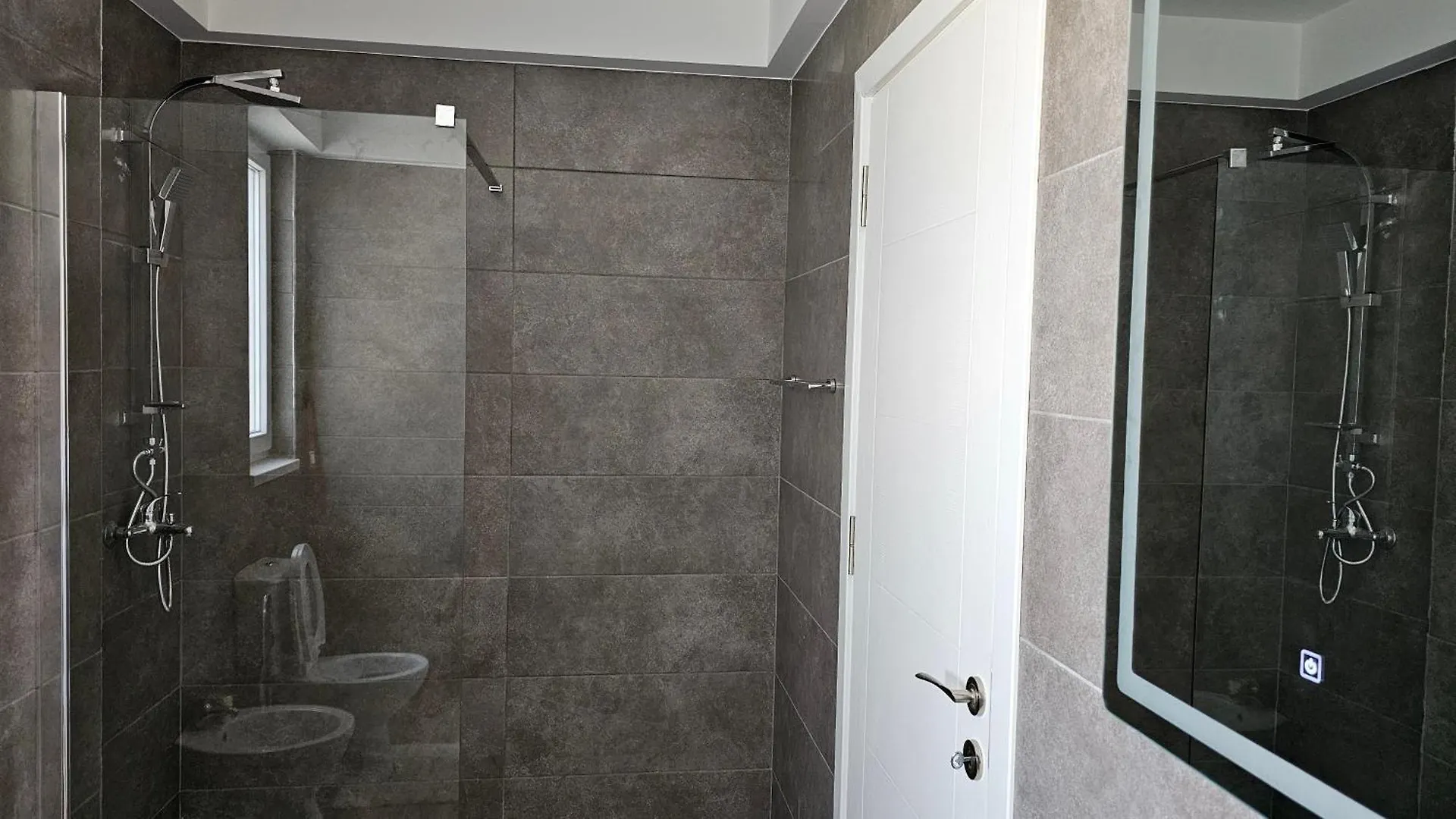 Tirana Airport Apartment