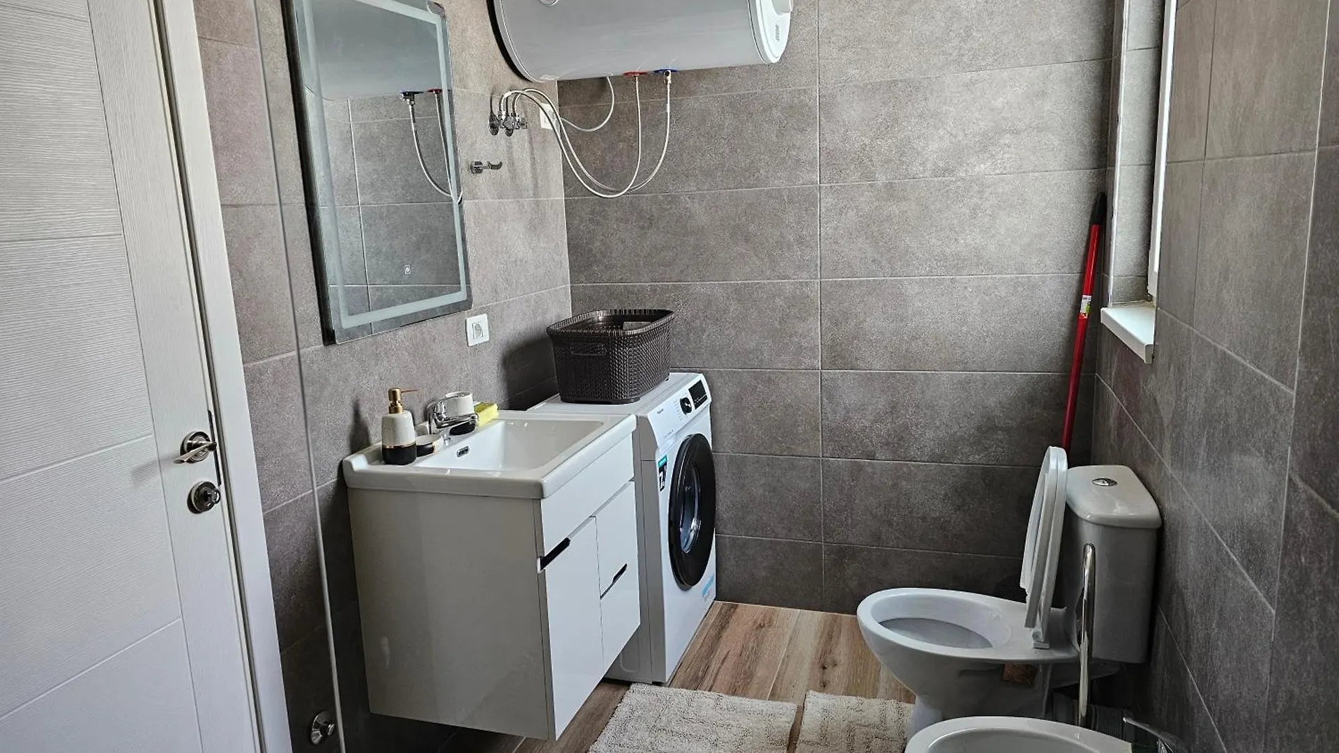 Tirana Airport Apartment